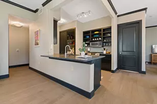 2216 Thornton Rd, Austin, TX 78704 - Photo 2