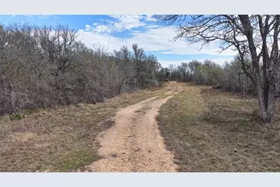 256 Greasy Bend, Smithville, TX 78957 - Photo 30