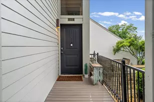 115 World of Tennis Sq, Lakeway, TX 78738 - Photo 4