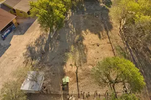 17309 Skog Rd, Elgin, TX 78660 - Photo 10