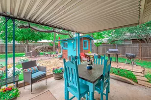 1207 Flag St, Llano, TX 78643 - Photo 30