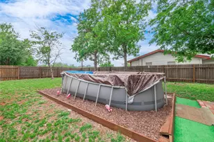 1207 Flag St, Llano, TX 78643 - Photo 34