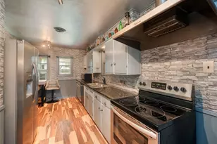 1207 Flag St, Llano, TX 78643 - Photo 4