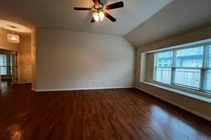 2708 Cottonwood Shores Dr, Austin, TX 78725 - Photo 8