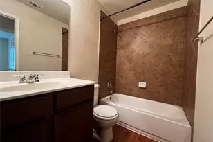 2708 Cottonwood Shores Dr, Austin, TX 78725 - Photo 32