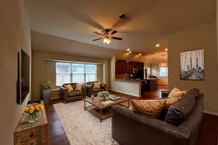2708 Cottonwood Shores Dr, Austin, TX 78725 - Photo 6