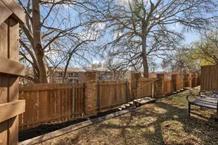 7122 Wood Hollow Dr, Austin, TX 78731 - Photo 12