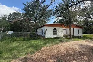 254 Lone Star Rd, Bastrop, TX 78602 - Photo 2