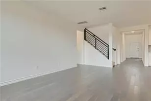 120 Thurman Holt Rd, Hutto, TX 78634 - Photo 8