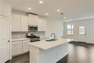 120 Thurman Holt Rd, Hutto, TX 78634 - Photo 4
