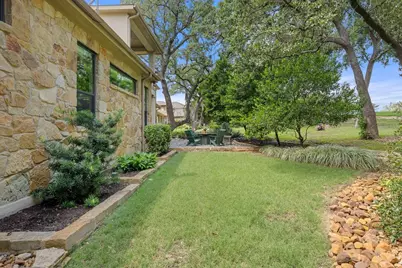 2 Prestonwood Cove, Lakeway, TX 78734 - Photo 36
