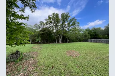 117 Allison Cove, Elgin, TX 78621 - Photo 4