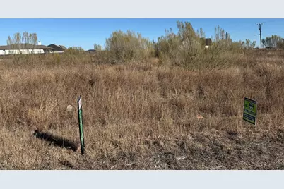 109 Desperado Loop, Del Valle, TX 78617 - Photo 2