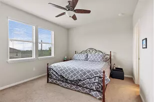557 Twisted Oaks Ln, Buda, TX 78610 - Photo 22