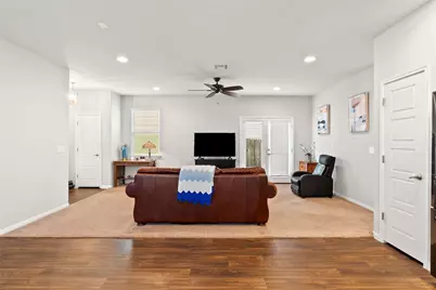 557 Twisted Oaks Lane, Buda, TX 78610 - Photo 14