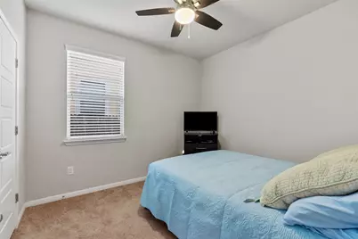 557 Twisted Oaks Lane, Buda, TX 78610 - Photo 18
