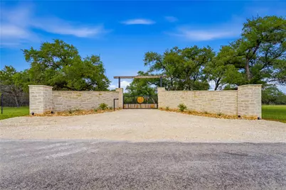 4434 Hugo Road, San Marcos, TX 78666 - Photo 2