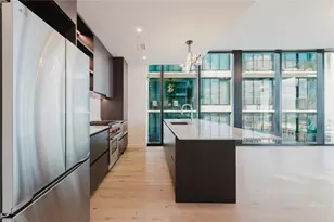 610 Davis St, Austin, TX 78701 - Photo 14