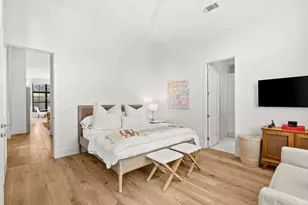 615 Harthan St, Austin, TX 78703 - Photo 18