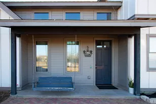 185 N Blushing Dr, Cedar Creek, TX 78612 - Photo 2