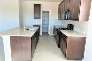 2771 Winding Creek Rd, Kyle, TX 78640 - Photo 6
