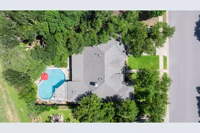 305 Riverview Drive, Georgetown, TX 78628 - Photo 28