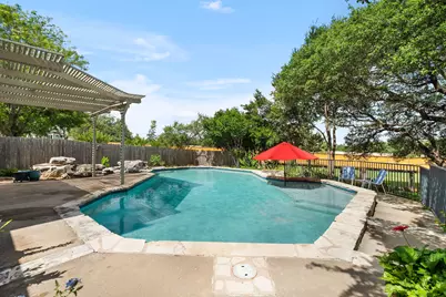 305 Riverview Drive, Georgetown, TX 78628 - Photo 4