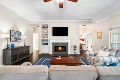 305 Riverview Drive, Georgetown, TX 78628 - Photo 2