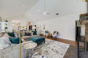 3605 Fawn Creek Path, Austin, TX 78746 - Photo 10