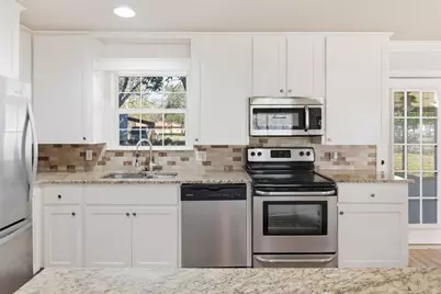 163 Lakeside Drive, Seguin, TX 78155 - Photo 14