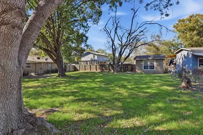 163 Lakeside Drive, Seguin, TX 78155 - Photo 36