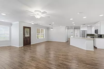 163 Lakeside Drive, Seguin, TX 78155 - Photo 4