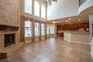 5501 Fort Benton Dr, Austin, TX 78735 - Photo 8