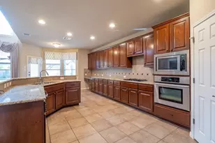 5501 Fort Benton Dr, Austin, TX 78735 - Photo 6