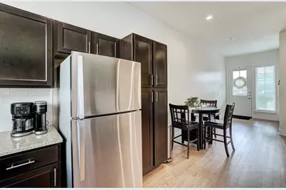 2400 Louis Henna Boulevard #305, Round Rock, TX 78664 - Photo 8