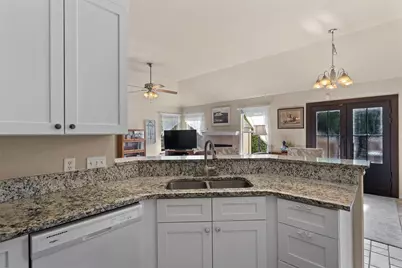 2346 Friarcreek Loop, Round Rock, TX 78664 - Photo 18
