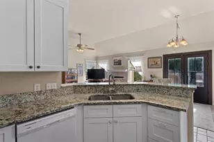 2346 Friarcreek Loop, Round Rock, TX 78664 - Photo 18