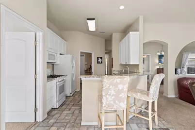 2346 Friarcreek Loop, Round Rock, TX 78664 - Photo 14