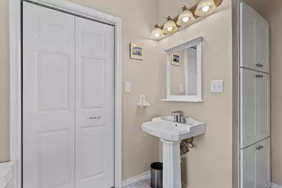 2346 Friarcreek Loop, Round Rock, TX 78664 - Photo 24