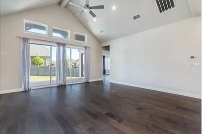 1533 Jay Wolf Drive, Georgetown, TX 78628 - Photo 14