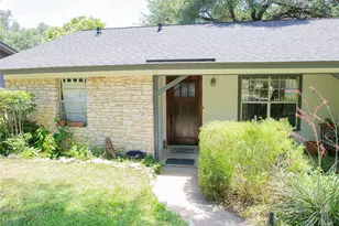 902 Austin Highlands Blvd, Austin, TX 78745 - Photo 4