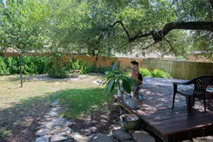 902 Austin Highlands Blvd, Austin, TX 78745 - Photo 22