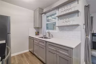 7406 Shadow Hill Dr, Austin, TX 78731 - Photo 12