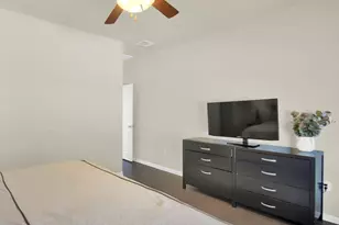 1600 Airedale Rd, Austin, TX 78748 - Photo 14
