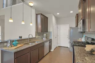 1600 Airedale Rd, Austin, TX 78748 - Photo 8