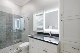 1300 Puddleby Cove, Austin, TX 78746 - Photo 24