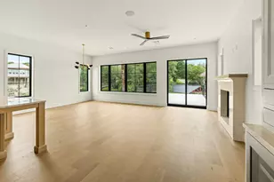 701 Hi Dr N, Horseshoe Bay, TX 78657 - Photo 4