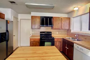 2816 Norfolk Dr, Austin, TX 78745 - Photo 8
