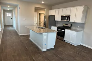 308 Globe Mallow Cir, Kyle, TX 78640 - Photo 10