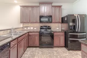 12017 Cherisse Dr, Austin, TX 78739 - Photo 12